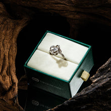 Load image into Gallery viewer, Celtic Knot™ 18K White Gold Ring