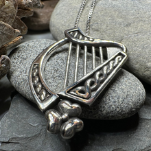 Load image into Gallery viewer, Oisin Irish Shamrock Harp Necklace in Sterling Silver