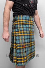 Load image into Gallery viewer, Traditional Kilt - Premium Wool, Continue Tartan