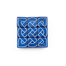 Load image into Gallery viewer, Celtic Knot Dice Set