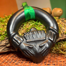 Load image into Gallery viewer, Claddagh Irish Turf Ornament