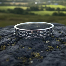 Load image into Gallery viewer, Celtic Cross Ring