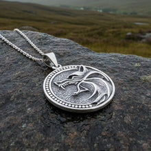 Load image into Gallery viewer, Gundolf Wolf Necklace