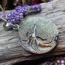 Load image into Gallery viewer, Gundolf Wolf Necklace