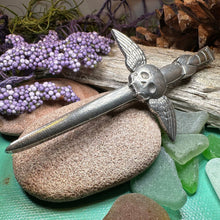 Load image into Gallery viewer, Greyfriars Skull Kilt Pin - Handmade in Scotland