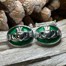 Load image into Gallery viewer, Emerald Green Claddagh Cuff Links