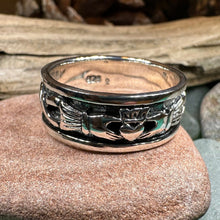 Load image into Gallery viewer, Celtic Claddagh Band Ring