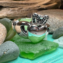 Load image into Gallery viewer, Nobility Claddagh Ring