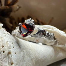 Load image into Gallery viewer, Garnet Claddagh Ring