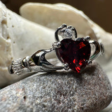 Load image into Gallery viewer, Garnet Claddagh Ring