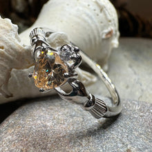 Load image into Gallery viewer, Champagne Toast Claddagh Ring