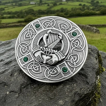 Load image into Gallery viewer, Irish Spirit Celtic Claddagh Plaid Pin