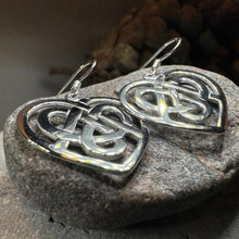 Load image into Gallery viewer, Gràidhear Celtic Heart Earrings