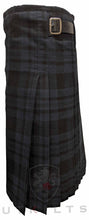 Load image into Gallery viewer, Traditional Kilt – Standard Wool, Black Isle