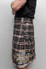 Load image into Gallery viewer, Utility Kilt – Ultimate, Scottish National Antique