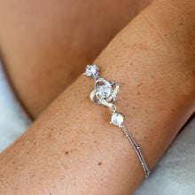 Load image into Gallery viewer, Celtic Knot™ 18K White Gold Bracelet
