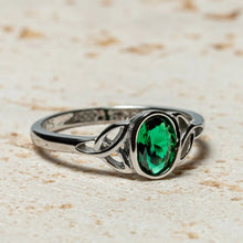 Load image into Gallery viewer, Celtic Magic™ 18K White Gold Ring
