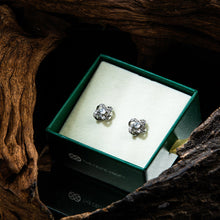 Load image into Gallery viewer, Celtic Knot™ 18K White Gold Earrings
