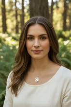 Load image into Gallery viewer, Buthaid Puffin Necklace - Handmade in Scotland
