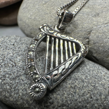 Load image into Gallery viewer, Cinnia Celtic Harp of Ireland Necklace in Sterling Silver
