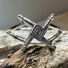 Load image into Gallery viewer, Saint Brigid&#39;s Cross Ring
