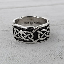 Load image into Gallery viewer, Kells Knotwork Band Sterling Silver Celtic Ring
