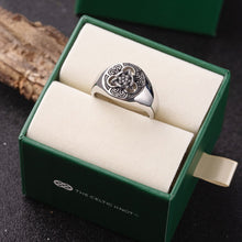 Load image into Gallery viewer, Celtic Knot™ Stainless Steel Men&#39;s Ring
