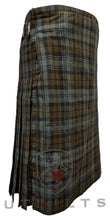 Load image into Gallery viewer, Traditional Kilt – Standard Wool, Black Watch Weathered
