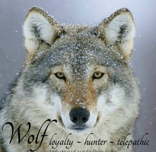 Load image into Gallery viewer, Gundolf Wolf Necklace
