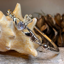 Load image into Gallery viewer, Forever Irish Claddagh Bracelet in Sterling Silver
