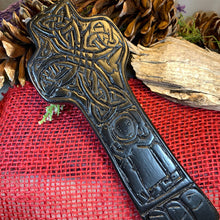 Load image into Gallery viewer, Saint Patrick Celtic Turf High Cross
