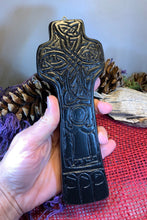 Load image into Gallery viewer, Saint Patrick Celtic Turf High Cross
