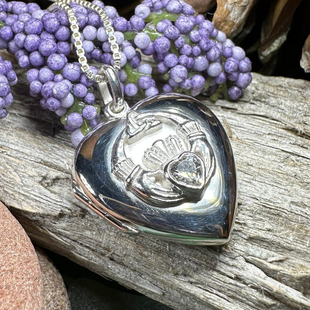 Aoife Claddagh Locket Necklace