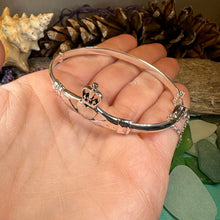 Load image into Gallery viewer, Ballisodare Claddagh Bracelet
