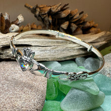 Load image into Gallery viewer, Knotwork Claddagh Bangle Bracelet
