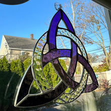 Load image into Gallery viewer, Trinity Knot Stained Glass Suncatcher

