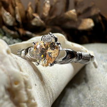 Load image into Gallery viewer, Champagne Toast Claddagh Ring
