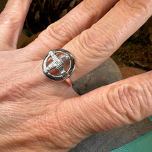 Load image into Gallery viewer, Springtide Saint Brigid&#39;s Cross Ring
