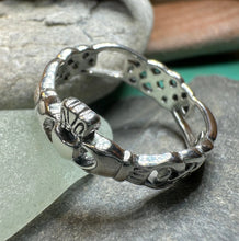 Load image into Gallery viewer, Folklore Irish Claddagh Ring
