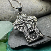 Load image into Gallery viewer, Celtic Cross Crucifix Pendant
