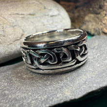 Load image into Gallery viewer, "Geall" Celtic Promise Ring
