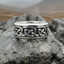 Load image into Gallery viewer, "Geall" Celtic Promise Ring
