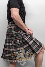 Load image into Gallery viewer, Utility Kilt – Ultimate, Scottish National Antique
